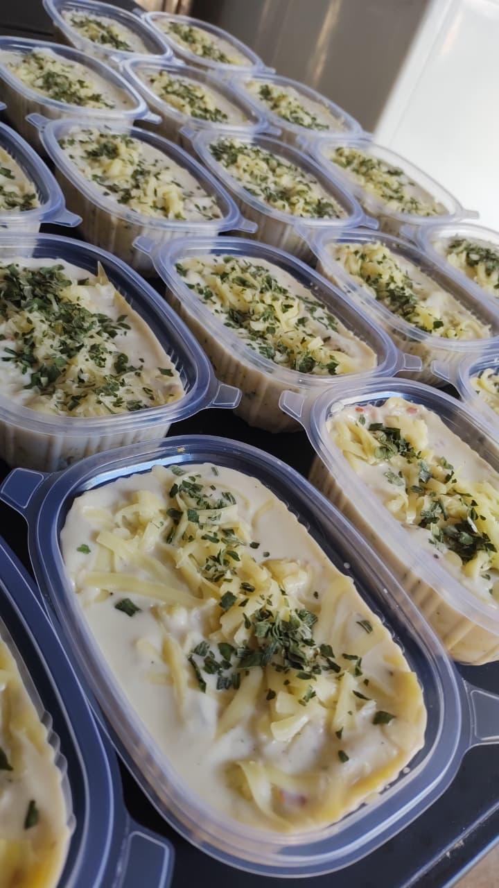 Lasanha de frango com bechamel