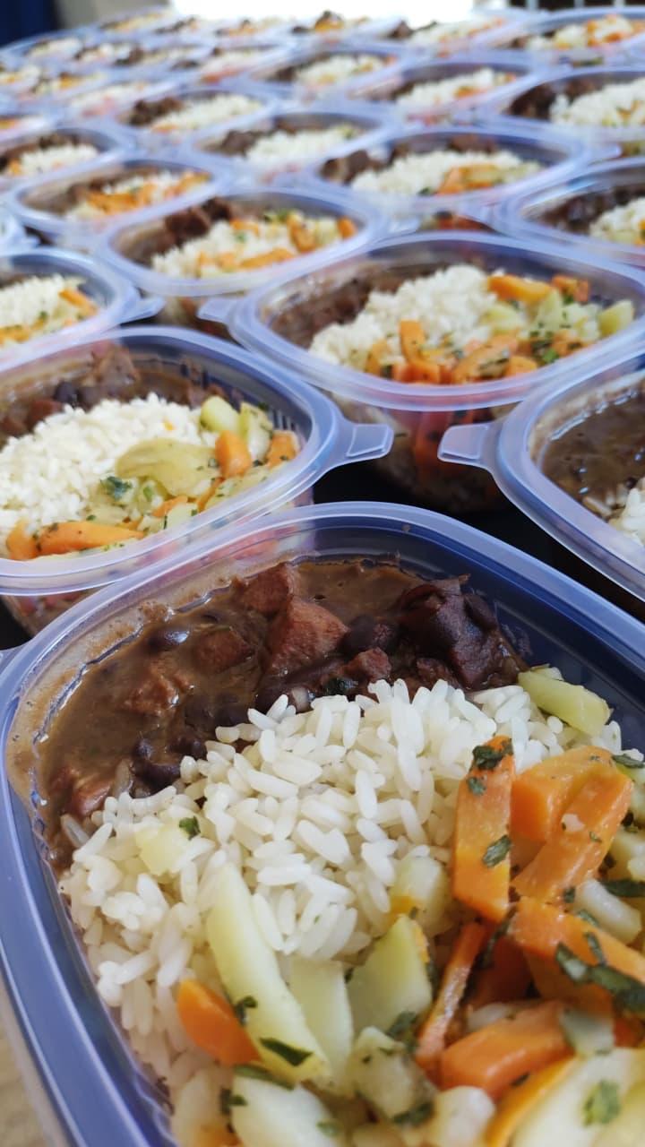 Feijoada light com arroz e legumes